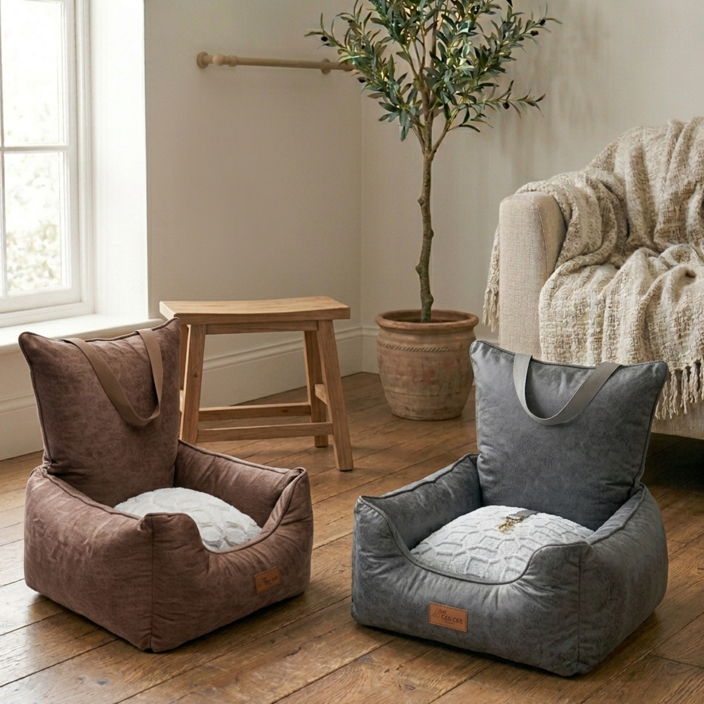 Luxury Car Seat for Small Dogs