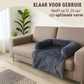 By Cee Cee Fluffy Hondendeken Bank